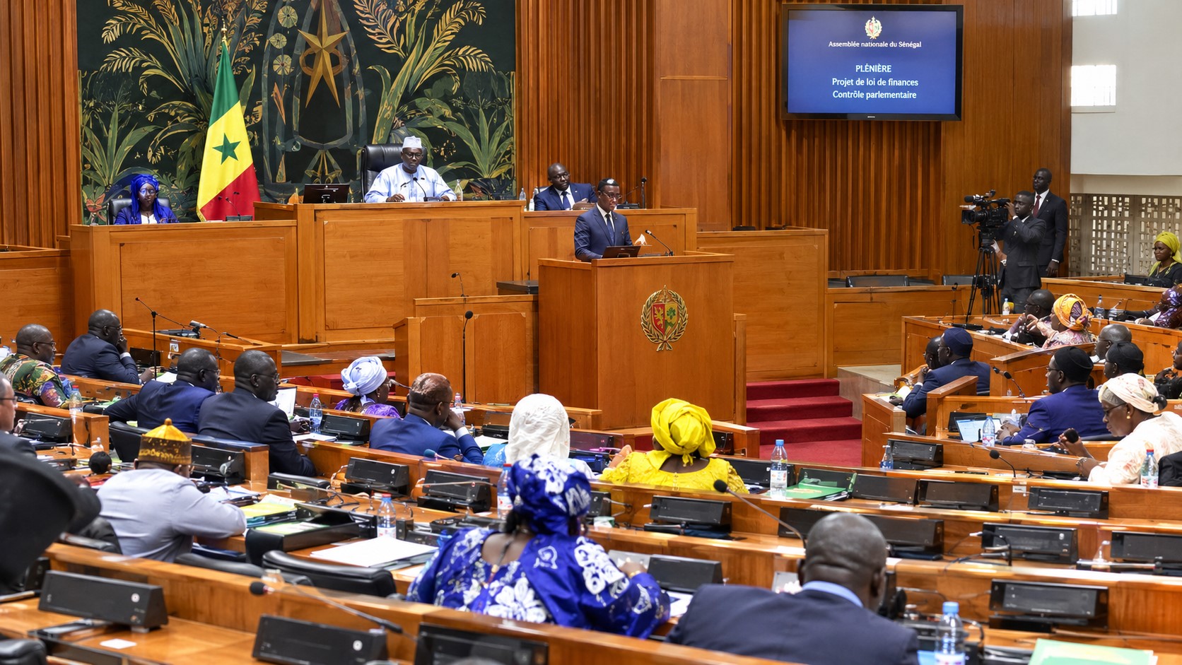 Parliament Rejects Government Amendments on Special Funds
